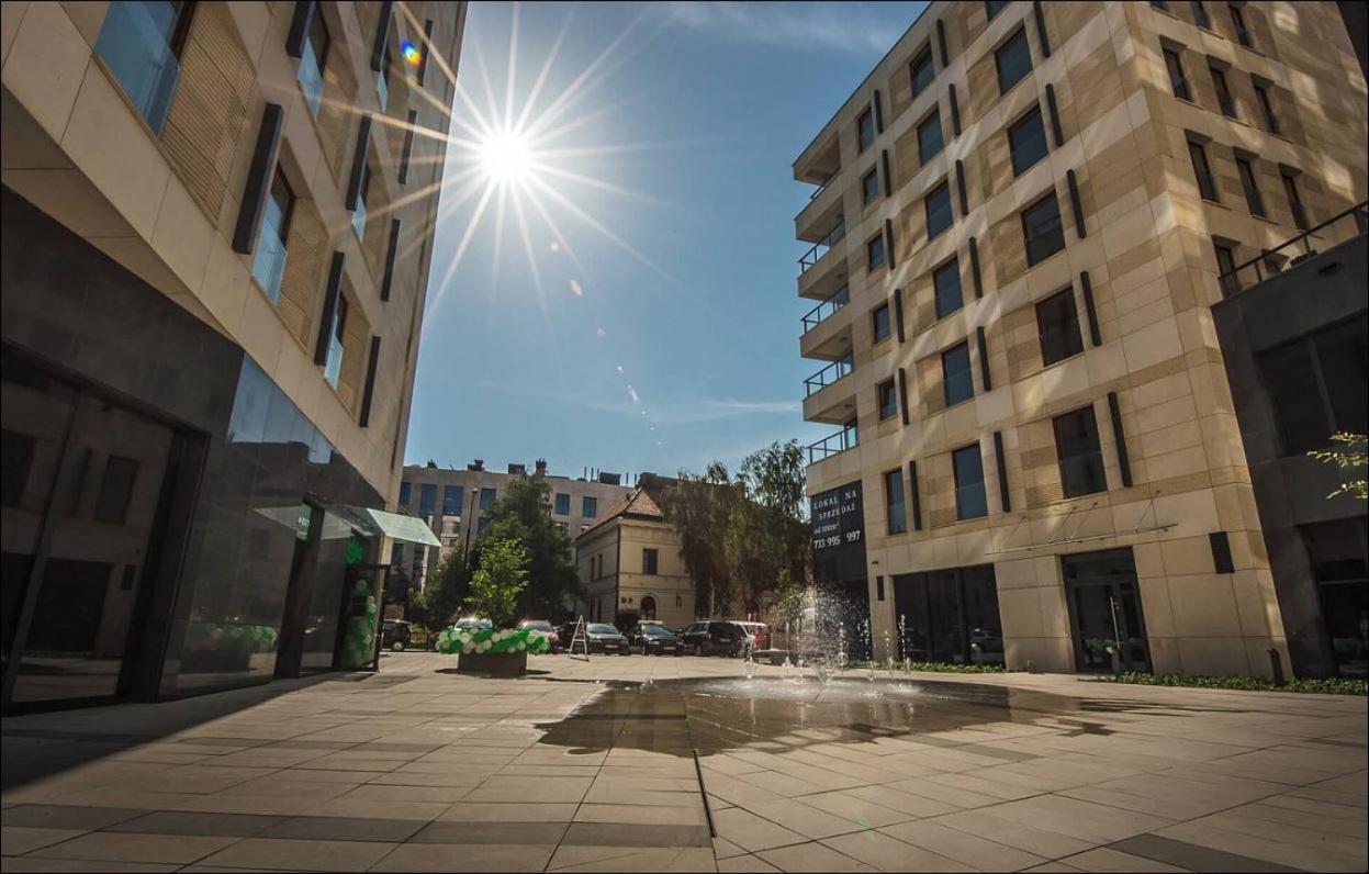 P&O Serviced Apartments Solec Varsovia Exterior foto