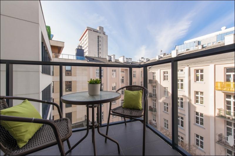 P&O Serviced Apartments Solec Varsovia Exterior foto